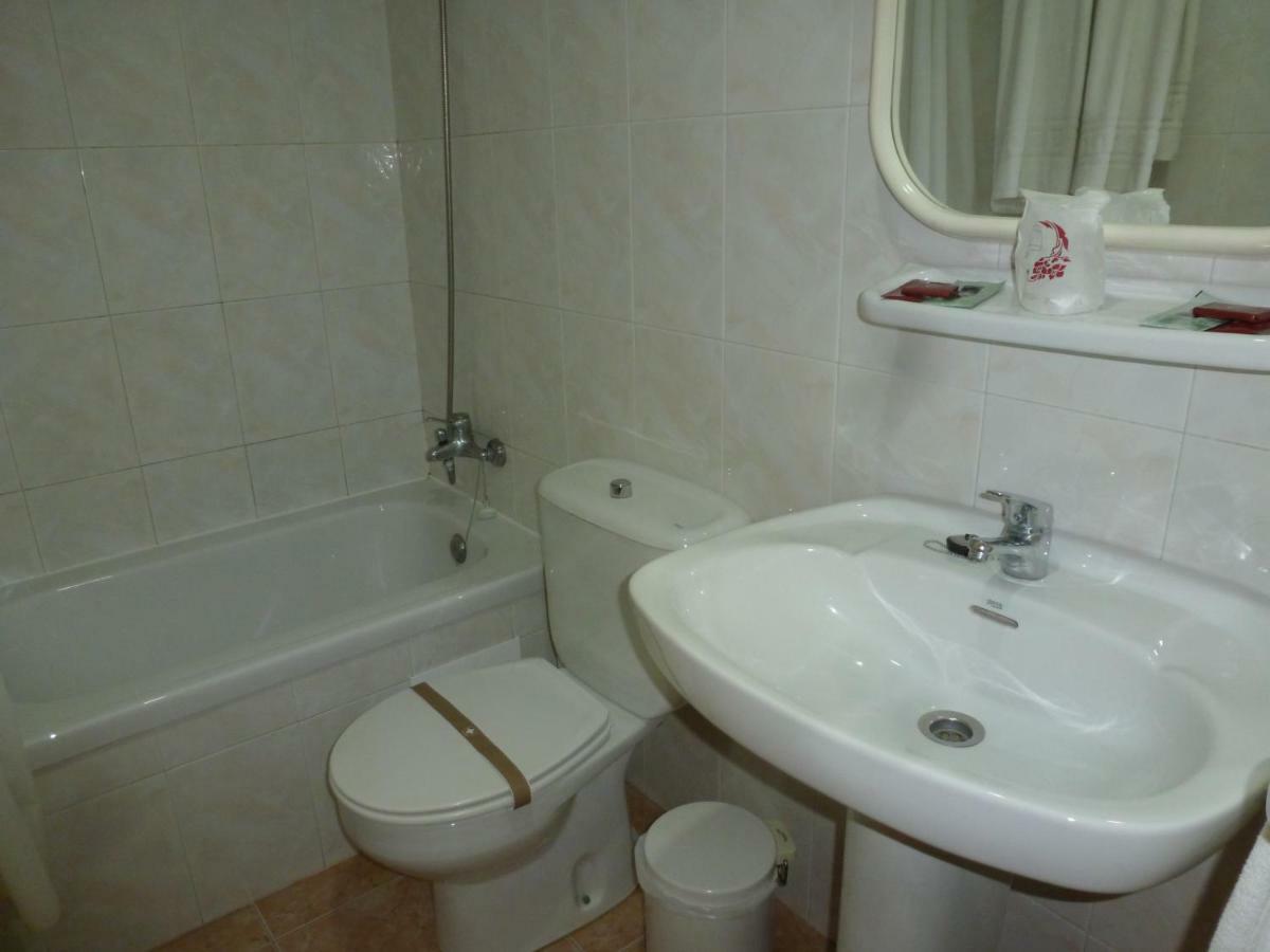 Hostal Cortes Garrucha Zewnętrze zdjęcie